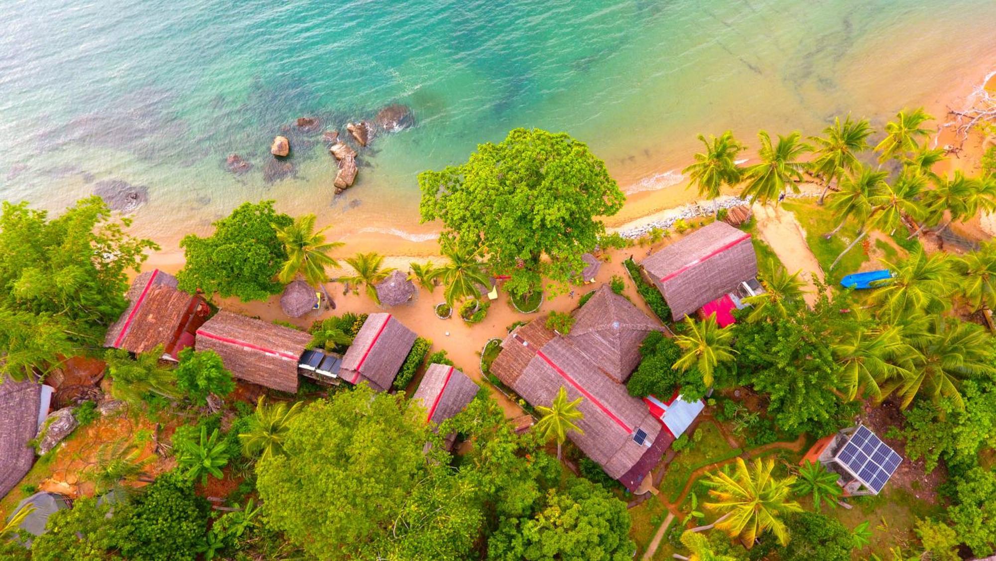 Floraly Komba Hotel - Nosy Komba Exterior photo